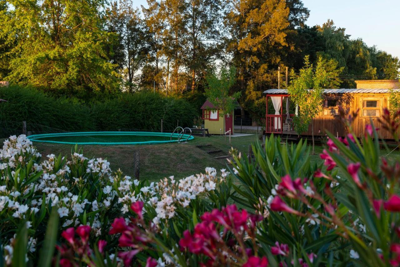 El Sendero - Gueiraldes B&B San Antonio de Areco Esterno foto