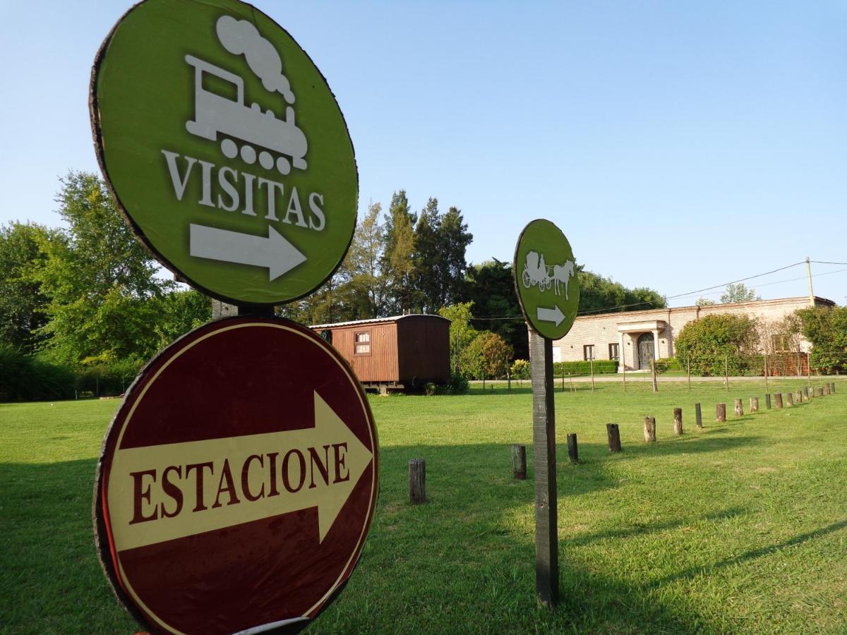 El Sendero - Gueiraldes B&B San Antonio de Areco Esterno foto